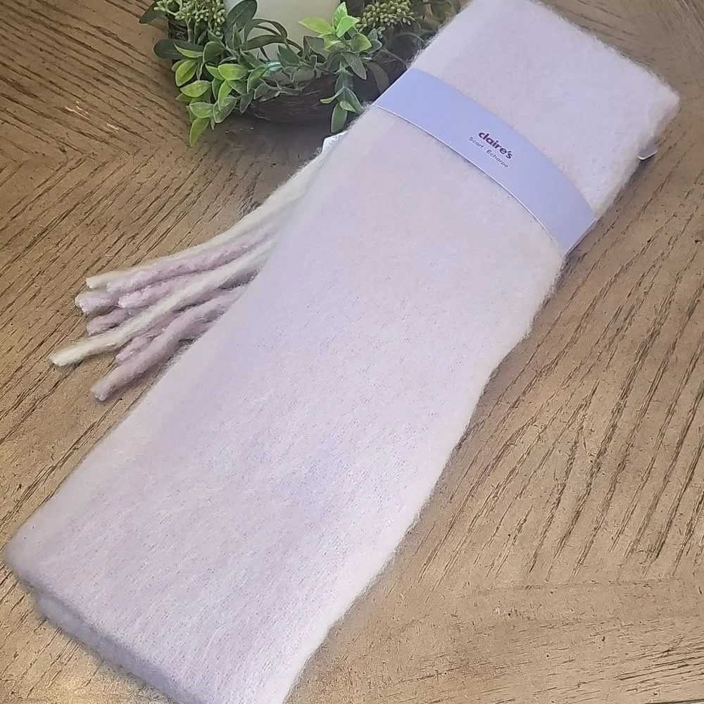 Lilac Scarf with Fringe Claire's NWT